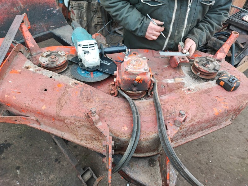 Réparations plateau de coupe tracteur tondeuse autoportée - Vente de  matériel de motoculture à Bordeaux - CMO Motoculture 33